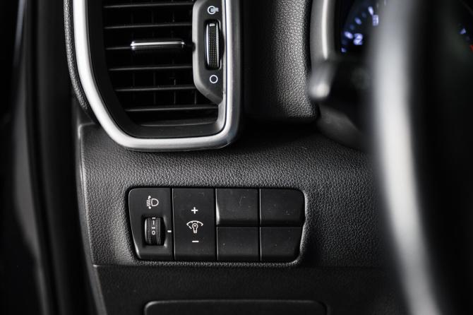 Kia Sportage IV Рестайлинг с пробегом 2021 года, цена 2 450 000 рублей, 86502 км, внедорожник, Автокод Объявления