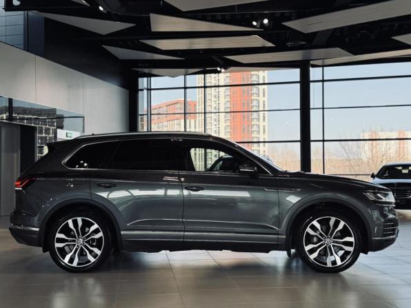 Volkswagen Touareg III с пробегом 2018 года, цена 4 750 000 рублей, 97865 км, внедорожник, Автокод Объявления
