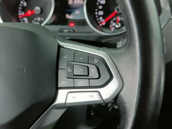 Volkswagen Tiguan II Рестайлинг с пробегом 2020 года, цена 2 849 000 рублей, 76000 км, внедорожник, Автокод Объявления
