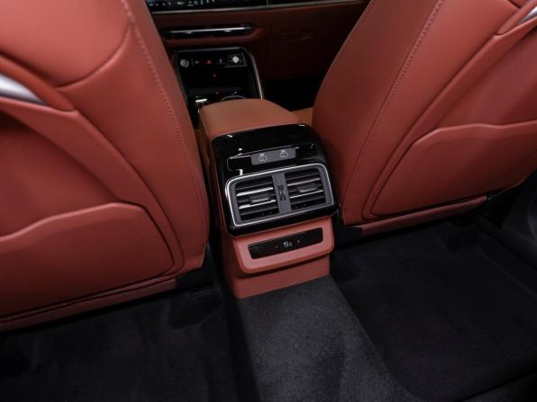 Audi Q5 III с пробегом 2026 года, цена 6 400 000 рублей, 50 км, внедорожник, Автокод Объявления