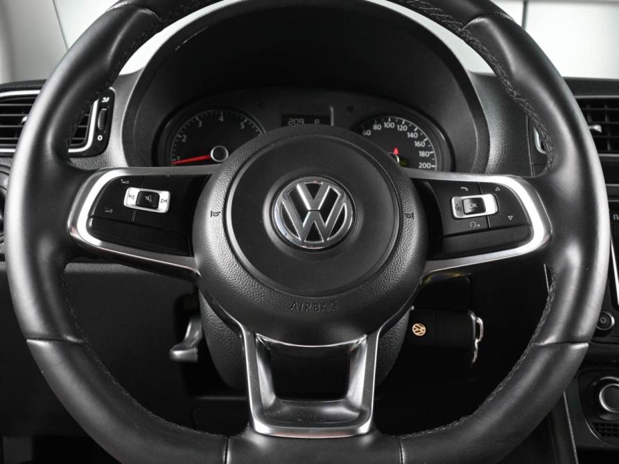 Volkswagen Polo V Рестайлинг Ростов-на-Дону  - изображение 12