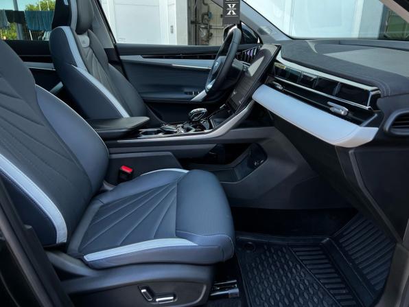 Geely Atlas II с пробегом 2024 года, цена 3 049 000 рублей, 35229 км, внедорожник, Автокод Объявления