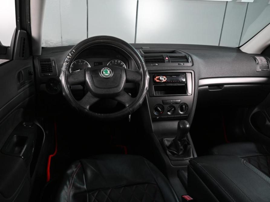 Skoda Octavia II (A5) Рестайлинг Ростов-на-Дону  - изображение 6