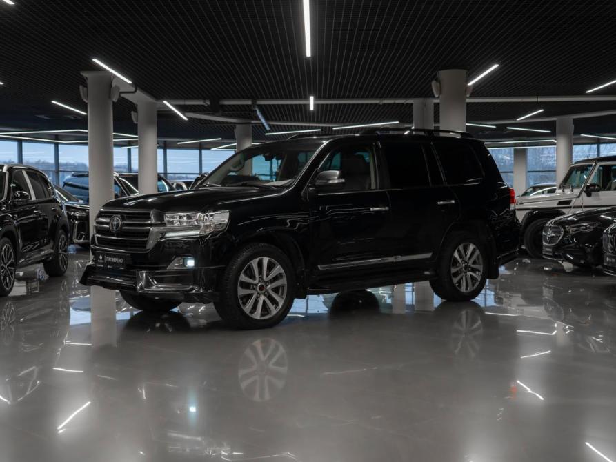 Toyota Land Cruiser 200 Series Рестайлинг 2 Москва  - изображение 1