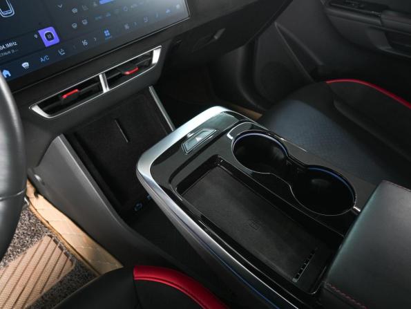 JETOUR DASHING I с пробегом 2024 года, цена 2 419 000 рублей, 12567 км, внедорожник, Автокод Объявления