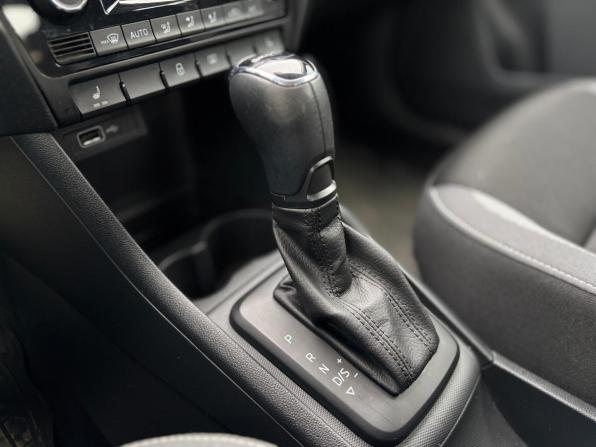 Skoda Rapid I Рестайлинг с пробегом 2019 года, цена 1 500 000 рублей, 71300 км, лифтбек, Автокод Объявления