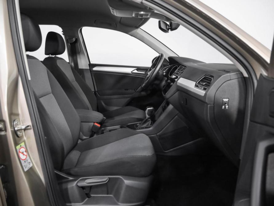 Volkswagen Tiguan II Рестайлинг Санкт-Петербург  - изображение 22
