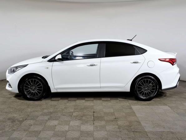 Hyundai Solaris II с пробегом 2017 года, цена 1 148 000 рублей, 134603 км, седан, Автокод Объявления