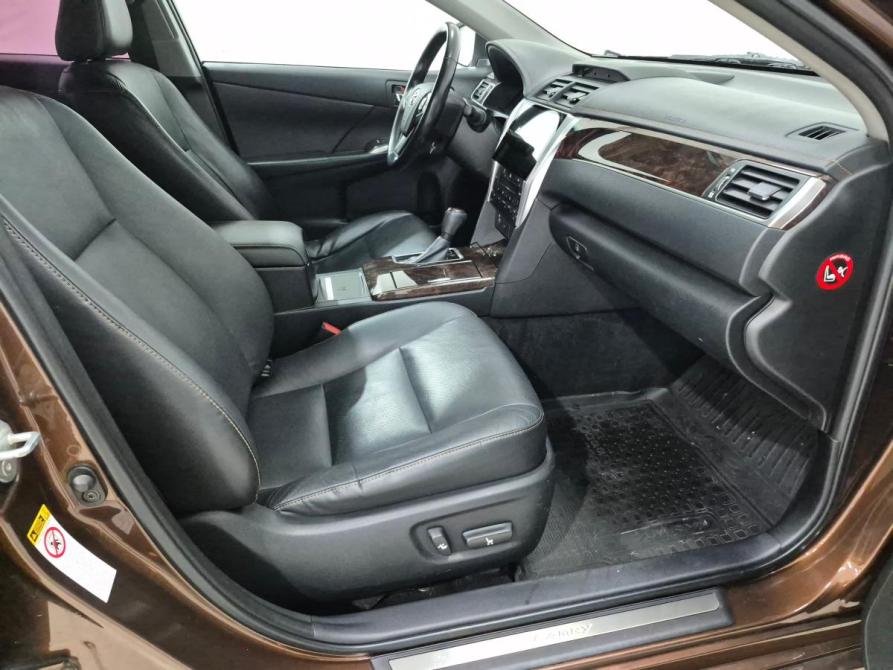 Toyota Camry VII (XV50) Рестайлинг 2 Альметьевск  - изображение 17