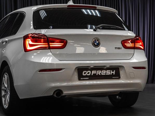 BMW 1 серии II (F20/F21) Рестайлинг 2 с пробегом 2017 года, цена 2 089 000 рублей, 89448 км, хэтчбек, Автокод Объявления