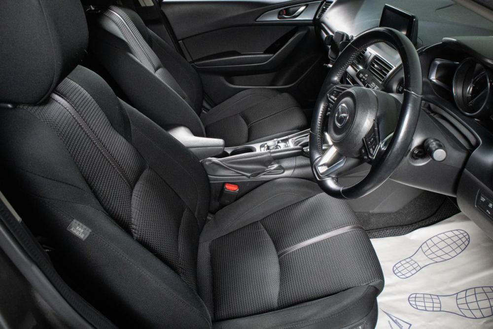 Mazda Axela III Рестайлинг Сургут  - изображение 9