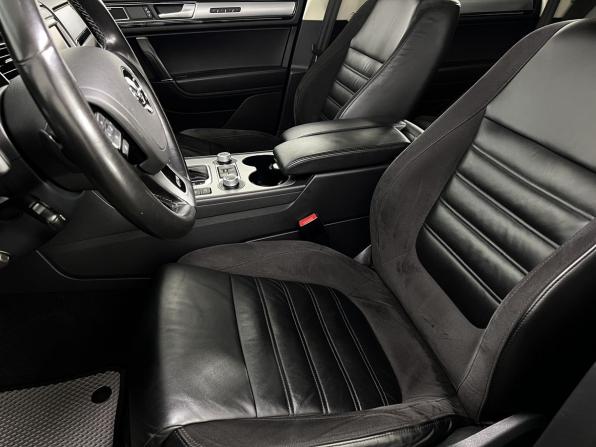 Volkswagen Touareg II Рестайлинг с пробегом 2015 года, цена 3 290 000 рублей, 150000 км, внедорожник, Автокод Объявления
