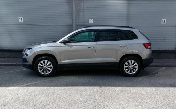 Skoda Karoq I с пробегом 2021 года, цена 2 479 000 рублей, 57331 км, внедорожник, Автокод Объявления