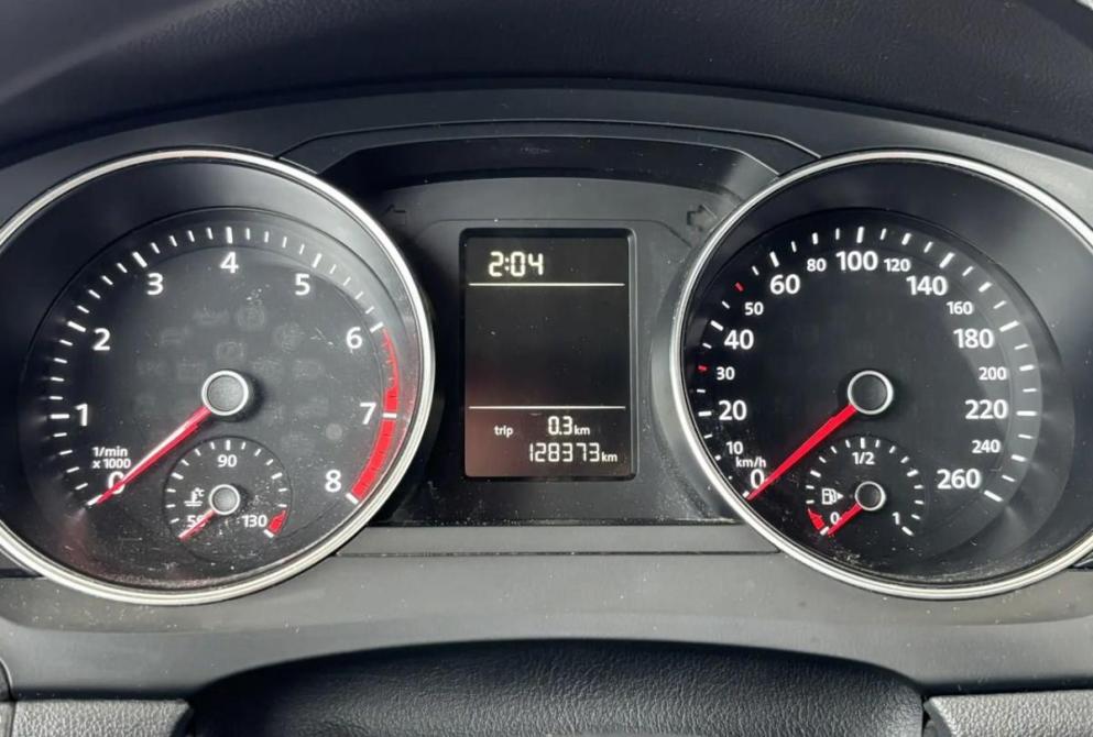 Volkswagen Jetta VI Киров  - изображение 21