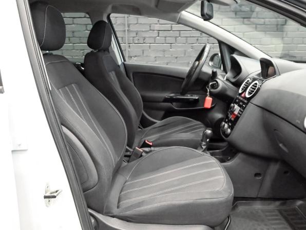 Opel Corsa D Рестайлинг II с пробегом 2013 года, цена 700 000 рублей, 174056 км, хэтчбек, Автокод Объявления