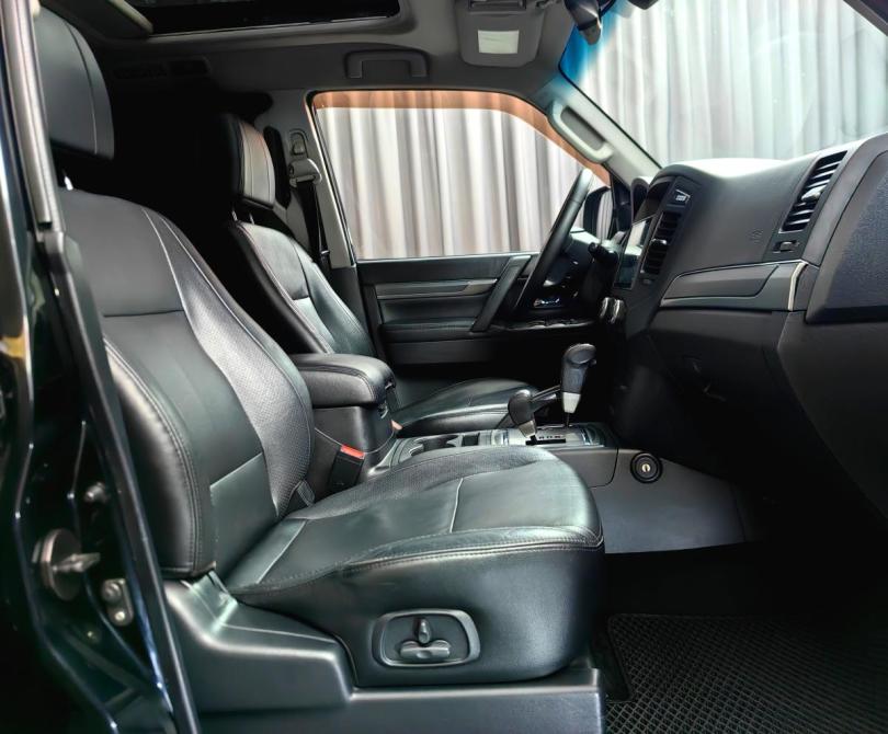 Mitsubishi Pajero IV Москва  - изображение 8