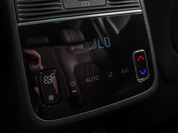 Exeed VX I с пробегом 2023 года, цена 3 199 000 рублей, 30686 км, внедорожник, Автокод Объявления