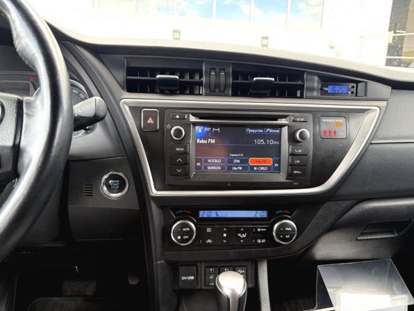 Toyota Auris II с пробегом 2013 года, цена 1 150 000 рублей, 150000 км, хэтчбек, Автокод Объявления