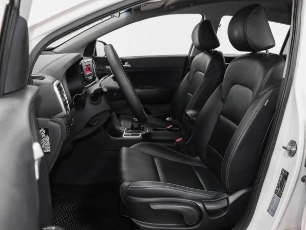 Kia Sportage IV Рестайлинг с пробегом 2018 года, цена 2 399 000 рублей, 102038 км, внедорожник, Автокод Объявления