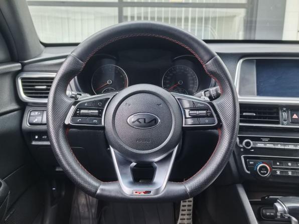 Kia Optima IV Рестайлинг с пробегом 2019 года, цена 1 956 000 рублей, 124640 км, седан, Автокод Объявления