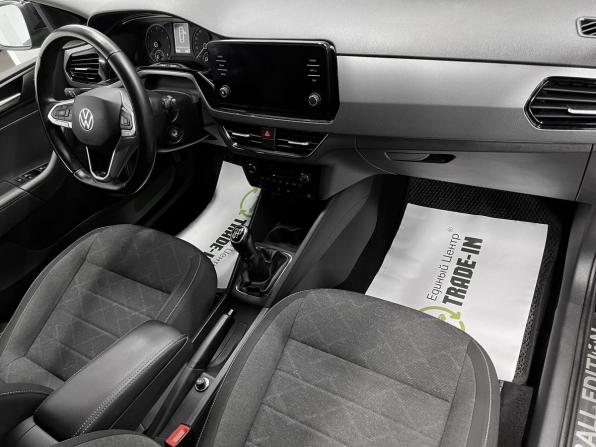 Volkswagen Polo VI с пробегом 2021 года, цена 1 645 000 рублей, 98246 км, лифтбек, Автокод Объявления