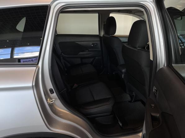 Mitsubishi Outlander III Рестайлинг 3 с пробегом 2021 года, цена 2 740 000 рублей, 36650 км, внедорожник, Автокод Объявления