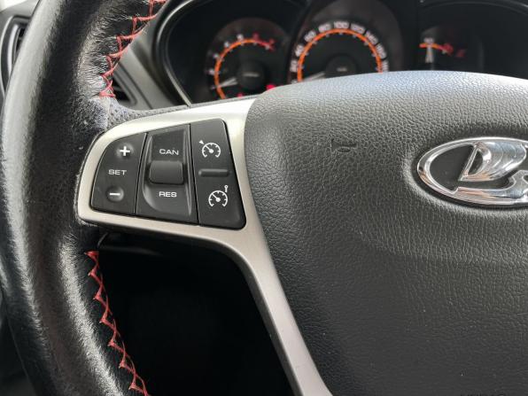 Lada (ВАЗ) Vesta I с пробегом 2019 года, цена 999 000 рублей, 32691 км, седан, Автокод Объявления