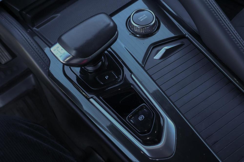 Geely Monjaro I Москва  - изображение 20
