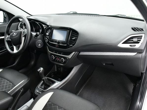 Lada (ВАЗ) Vesta I с пробегом 2018 года, цена 997 000 рублей, 49706 км, универсал, Автокод Объявления