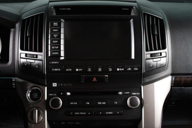 Toyota Land Cruiser 200 Series с пробегом 2010 года, цена 3 449 000 рублей, 363000 км, внедорожник, Автокод Объявления