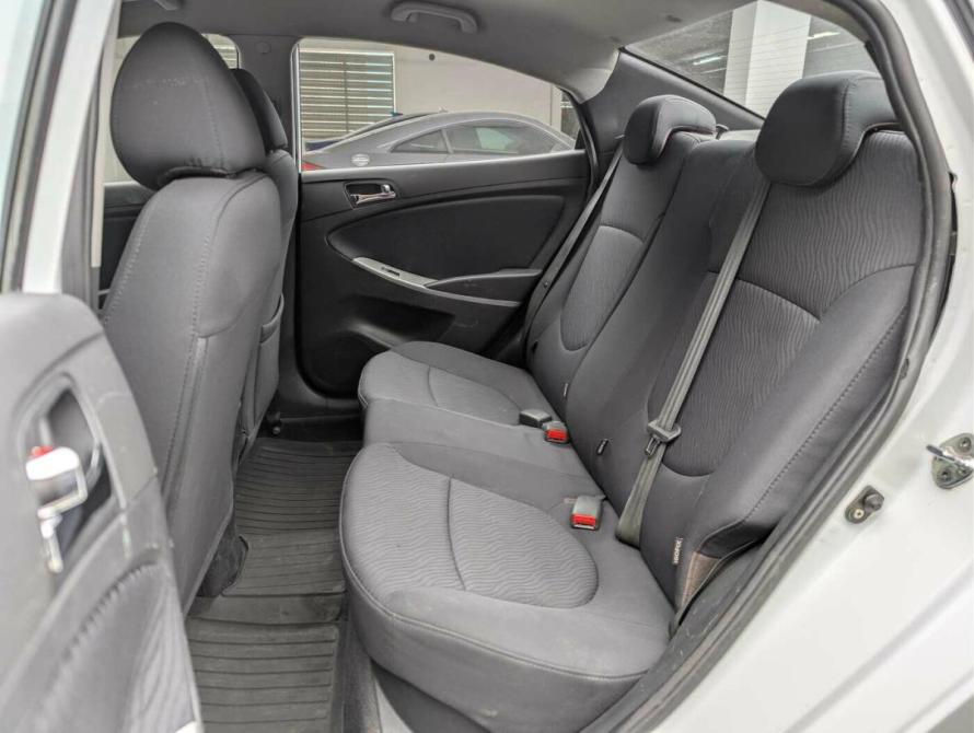Hyundai Solaris I Москва  - изображение 9