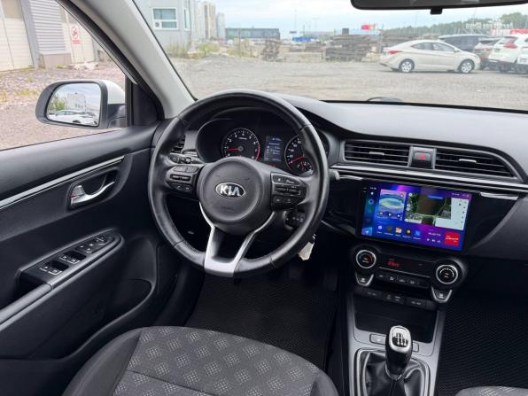 Kia Rio IV с пробегом 2017 года, цена 1 095 000 рублей, 140332 км, седан, Автокод Объявления
