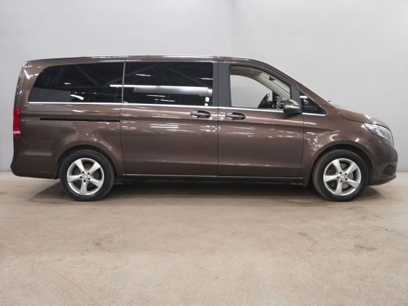 Mercedes-Benz V-Класс III (W447) с пробегом 2014 года, цена 2 763 000 рублей, 283234 км, минивэн, Автокод Объявления