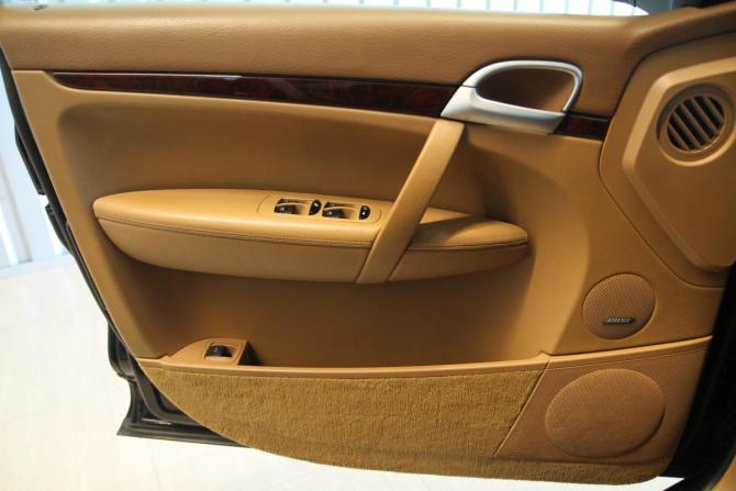 Porsche Cayenne I Рестайлинг (957) с пробегом 2007 года, цена 1 399 000 рублей, 230000 км, внедорожник, Автокод Объявления