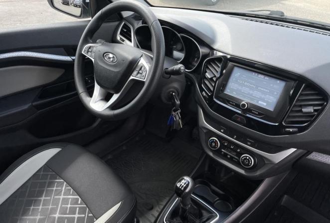 Lada (ВАЗ) Vesta I с пробегом 2018 года, цена 890 000 рублей, 126525 км, универсал, Автокод Объявления