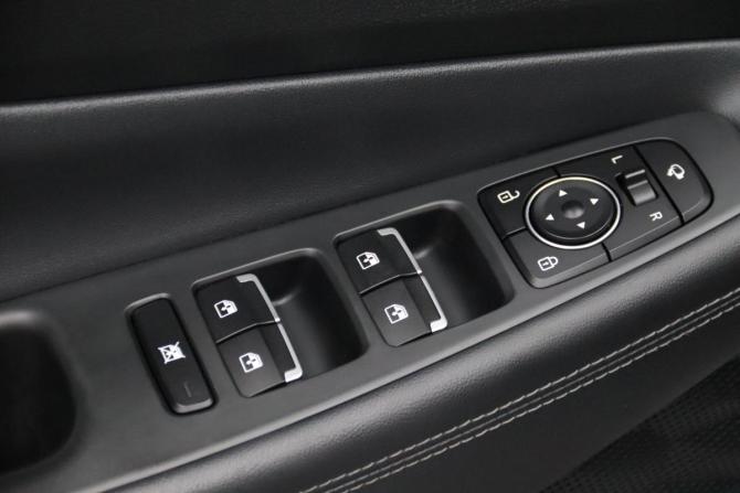 Hyundai Santa Fe IV с пробегом 2020 года, цена 2 995 950 рублей, 155023 км, внедорожник, Автокод Объявления