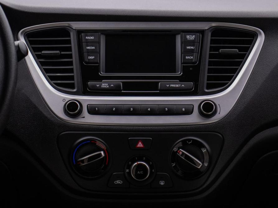 Hyundai Solaris II Москва  - изображение 15