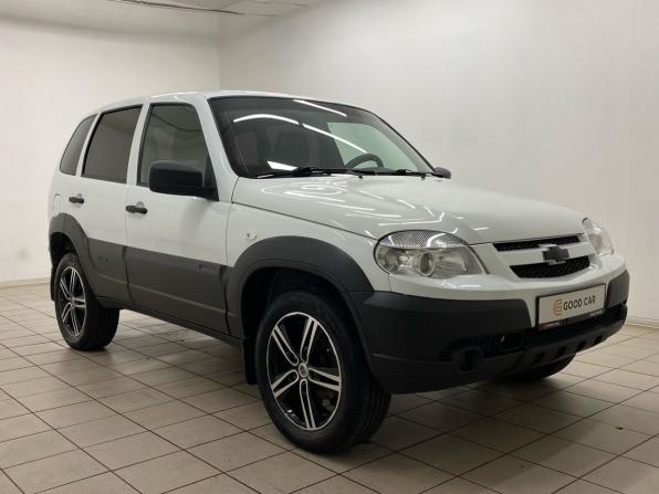 Chevrolet Niva I Рестайлинг с пробегом 2018 года, цена 735 000 рублей, 96630 км, внедорожник, Автокод Объявления