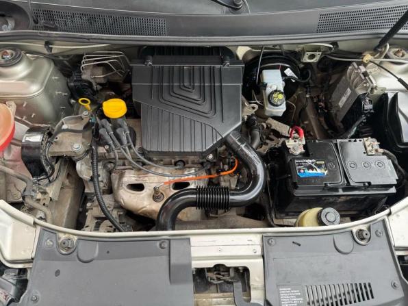 Renault Sandero II с пробегом 2017 года, цена 891 450 рублей, 154631 км, хэтчбек, Автокод Объявления
