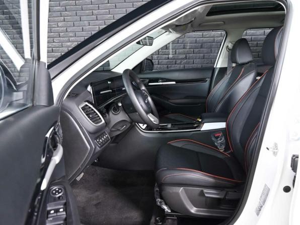 Kia Seltos II с пробегом 2026 года, цена 2 960 000 рублей, 52 км, внедорожник, Автокод Объявления
