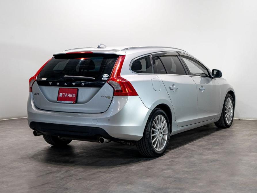 Volvo V60 I Чита  - изображение 3
