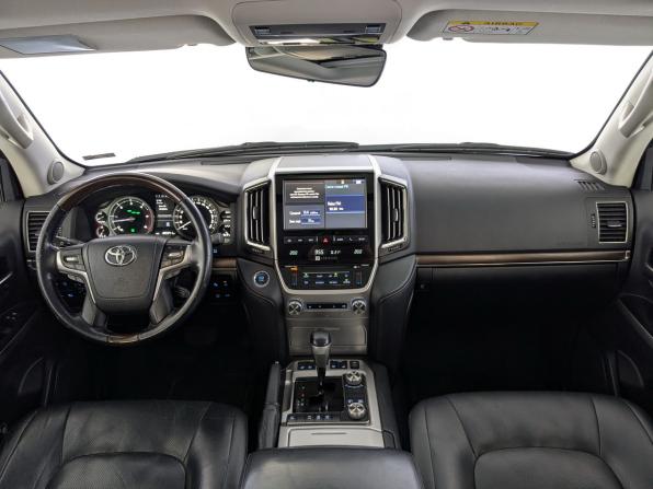 Toyota Land Cruiser 200 Series Рестайлинг 2 с пробегом 2016 года, цена 5 500 000 рублей, 185939 км, внедорожник, Автокод Объявления