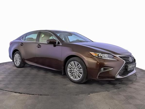 Lexus ES VI Рестайлинг с пробегом 2016 года, цена 2 820 000 рублей, 63533 км, седан, Автокод Объявления