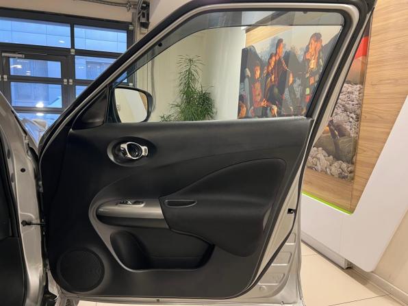 Nissan Juke I Рестайлинг с пробегом 2017 года, цена 1 400 000 рублей, 73766 км, внедорожник, Автокод Объявления