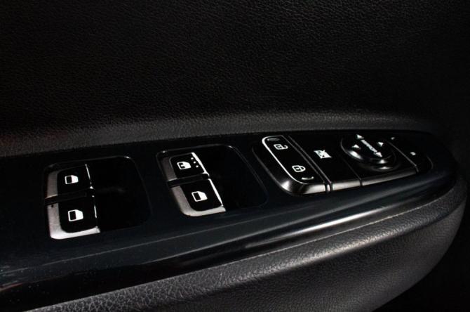 Kia Rio IV с пробегом 2017 года, цена 1 099 000 рублей, 227000 км, седан, Автокод Объявления