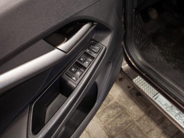 Lada (ВАЗ) Vesta I с пробегом 2019 года, цена 980 000 рублей, 144015 км, универсал, Автокод Объявления