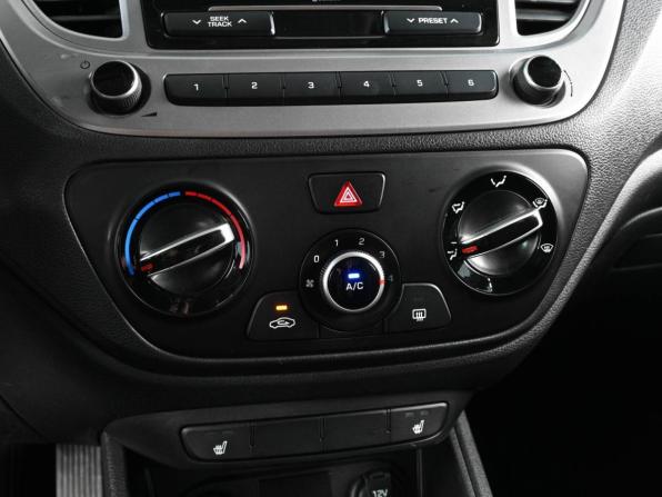 Hyundai Solaris II Рестайлинг с пробегом 2020 года, цена 1 599 000 рублей, 97515 км, седан, Автокод Объявления