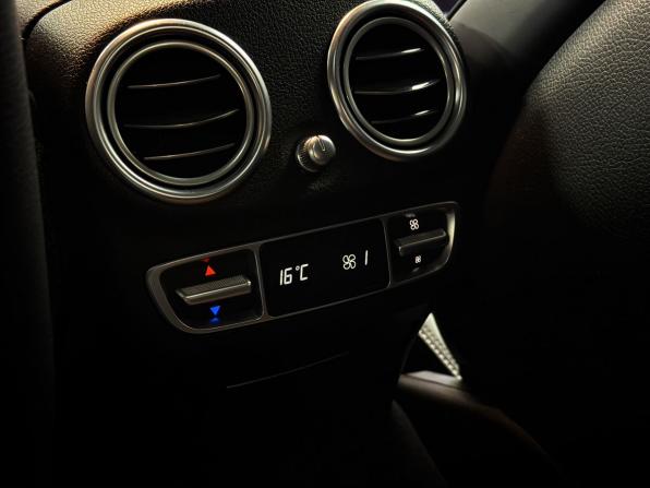 Mercedes-Benz E-Класс V (W213 S213 C238) Рестайлинг с пробегом 2020 года, цена 4 000 000 рублей, 86830 км, седан, Автокод Объявления