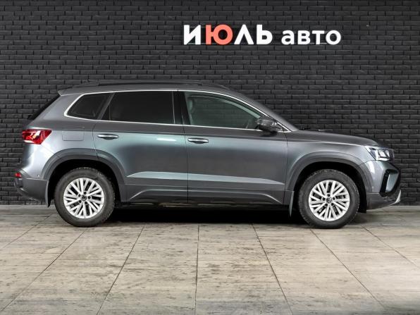 Volkswagen Taos I с пробегом 2021 года, цена 3 130 000 рублей, 24456 км, внедорожник, Автокод Объявления