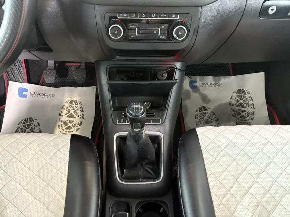 Volkswagen Tiguan I Рестайлинг с пробегом 2011 года, цена 1 049 000 рублей, 238311 км, внедорожник, Автокод Объявления